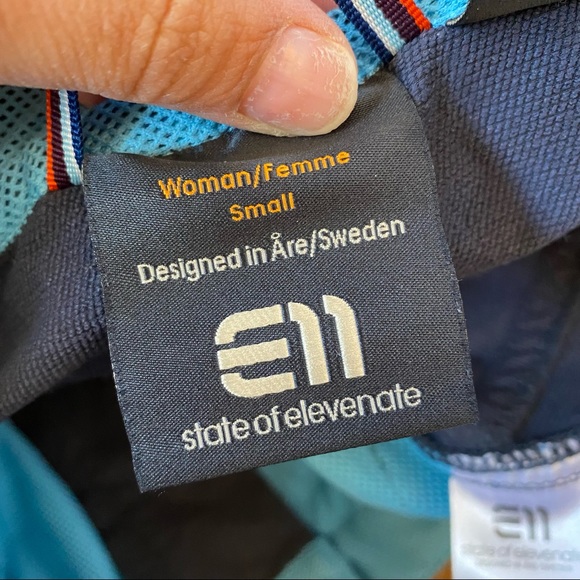 State of Elevenate Women's Versatility Shorts - Picture 4 of 10